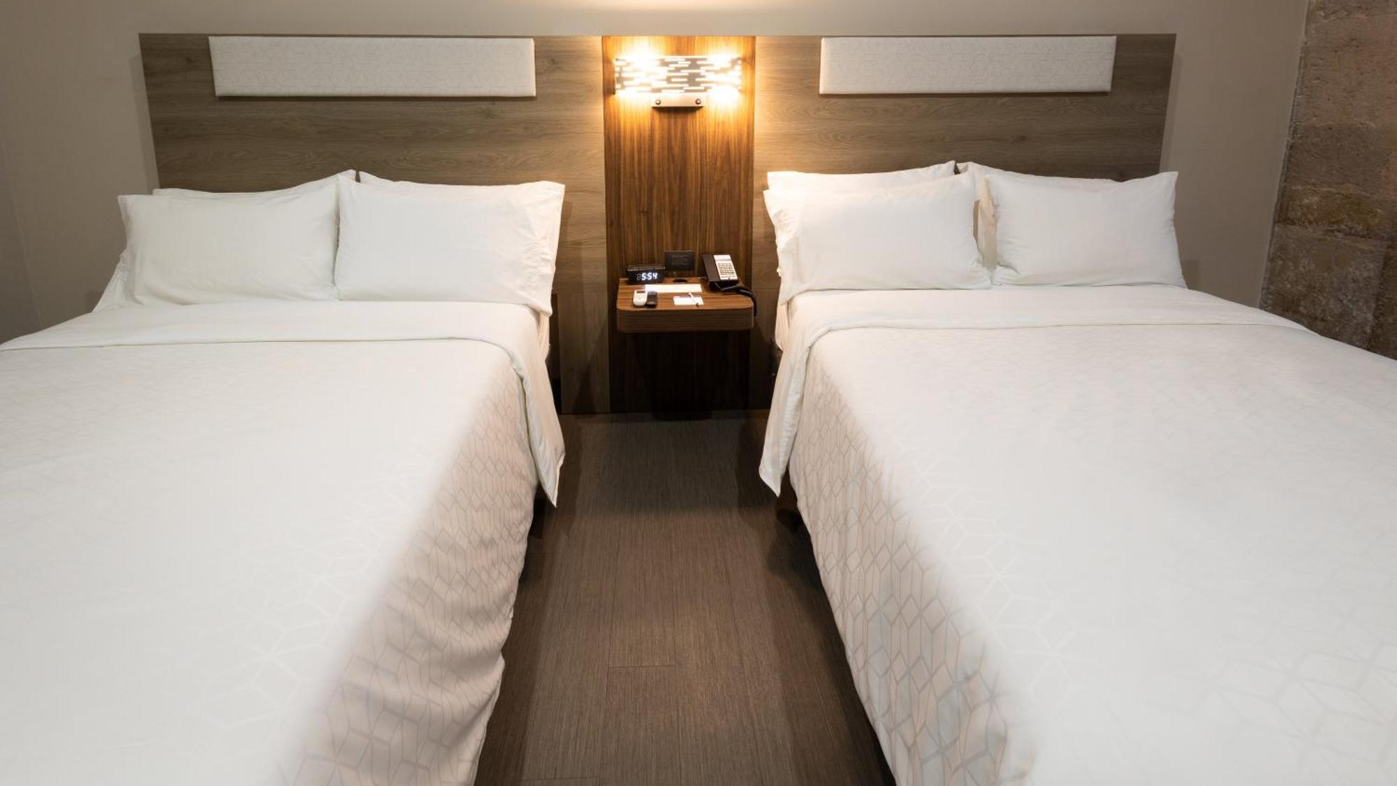 ซิตี้ เอ็กซ์เพรส โมเรเลีย Hotel มอเรเลีย ภายนอก รูปภาพ